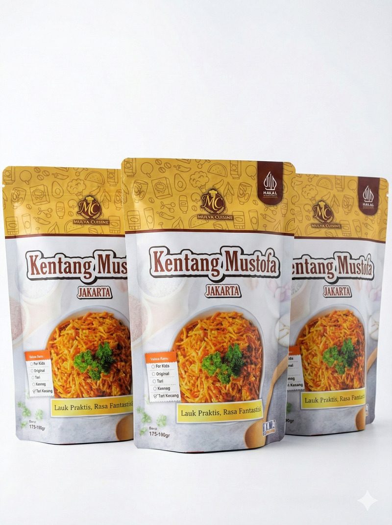 Tiga kemasan produk "Kentang Mustofa Jakarta" dari Mulya Cuisine, berlabel "HALAL" dan bertuliskan "Lauk Praktis, Rasa Fantastis!". Kemasan menampilkan gambar kentang mustofa renyah.