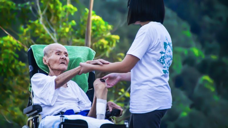 Ilustrasi artikel: TAKSI LIFECARE APAKAH BENAR-BENAR CARE? tentang Isu Disabilitas