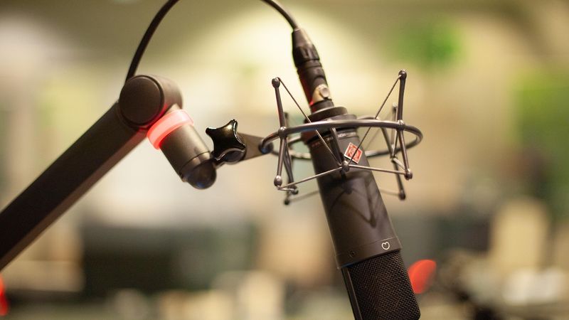 Ilustrasi artikel: Kartunet di I Radio fm Jakarta tentang Kabar Kartunet