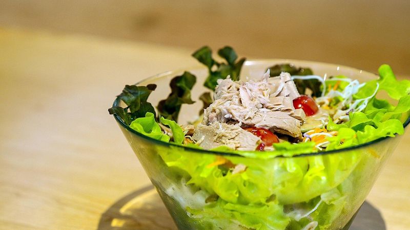 Ilustrasi artikel: Resep Pembaca: Bruschetta Tuna Pedas tentang Opini