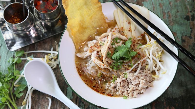 Ilustrasi artikel: RESEP Pembaca: Mie Kuah Pedas tentang Opini