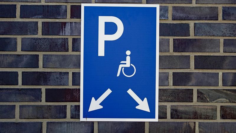 Ilustrasi artikel: Dasar Hukum Transportasi Udara untuk Disabilitas tentang Isu Disabilitas