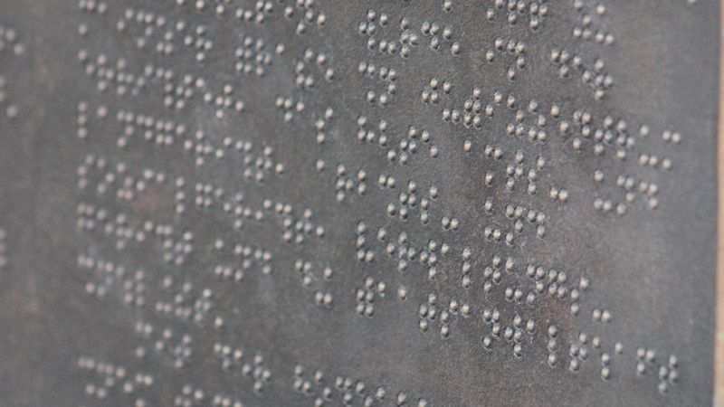 Ilustrasi artikel: Onkyo Jepang Adakan Lomba Menulis Braille tentang Info & Peluang