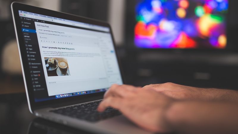 Ilustrasi artikel: 10 Teknik Blogging Wajib para Bloggers tentang Opini