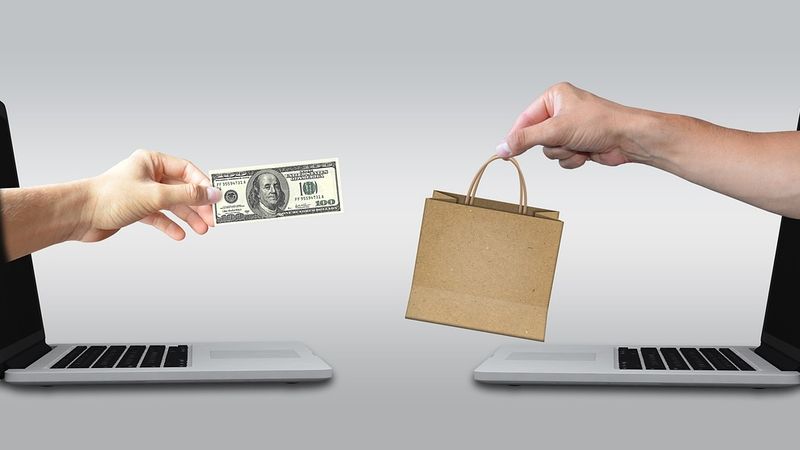 Ilustrasi artikel: Tips Efektif dalam Mempergunakan E-commerce (Online Marketing) tentang Info & Peluang